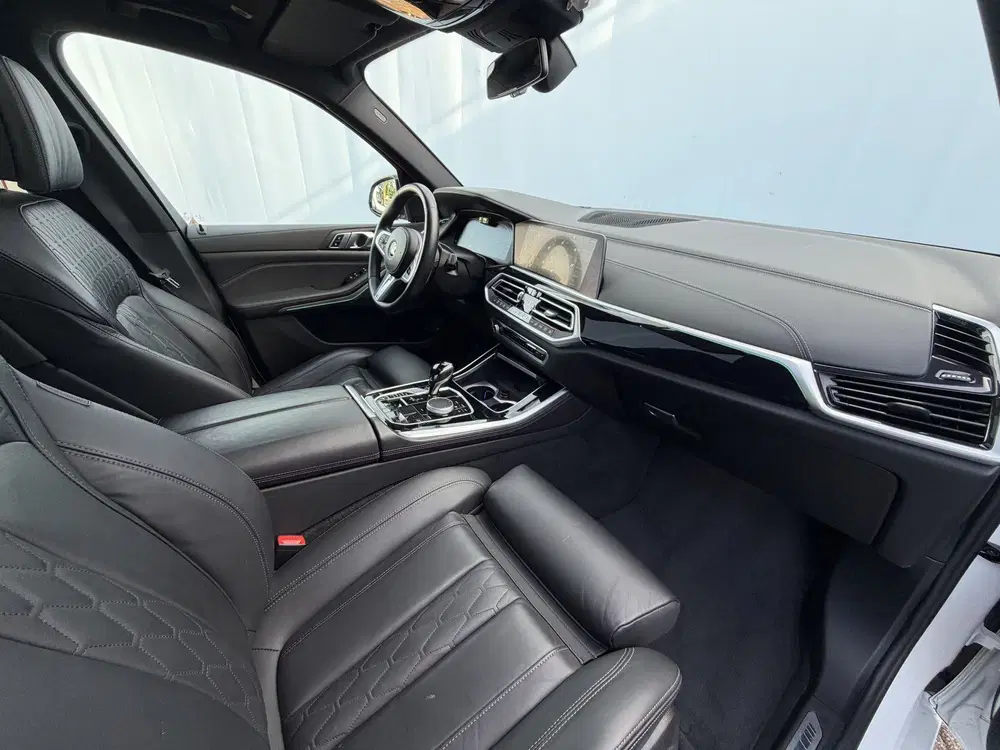 BMW X5 xDrive45e High Executive M-Sport 4WS Pano uit 2022, foto 3