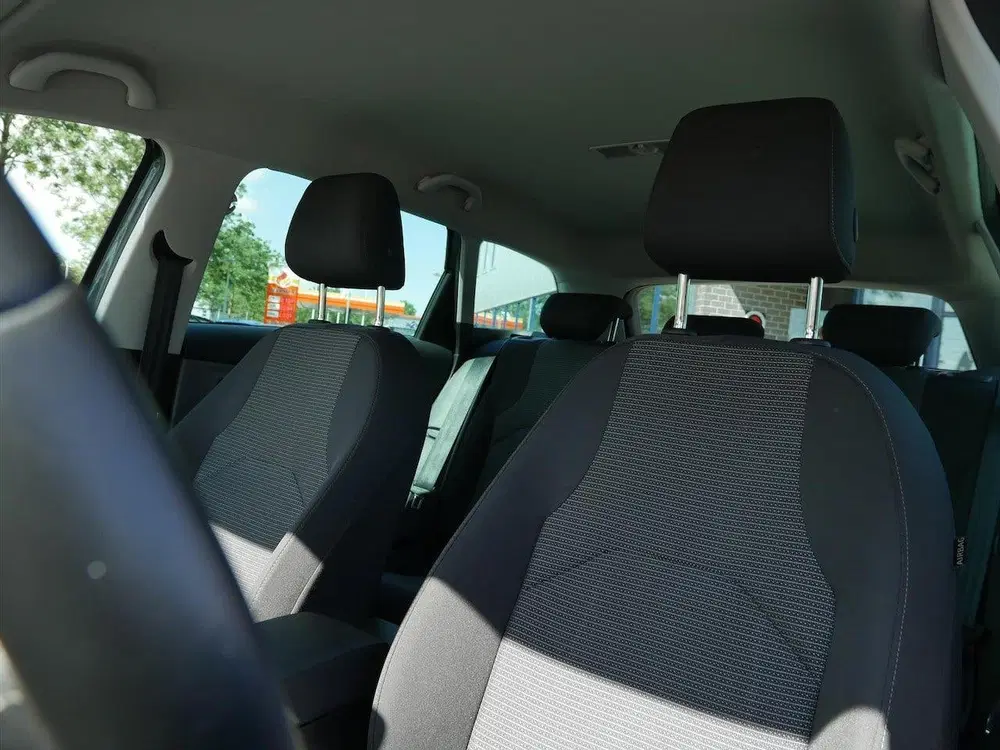 SEAT Leon Leon Sportstourer 1.0 TSI 115PK Style Ulti uit 2020, foto 8