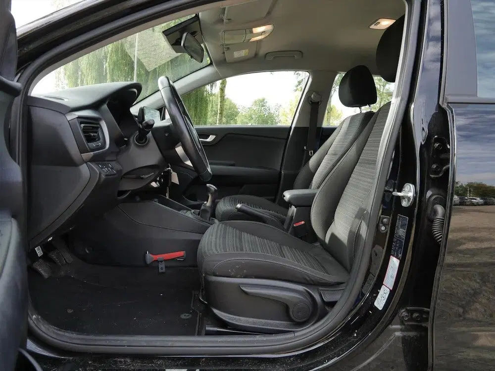 Kia Stonic 1.0 T-GDi 100pk DynamicLine uit 2021, foto 6