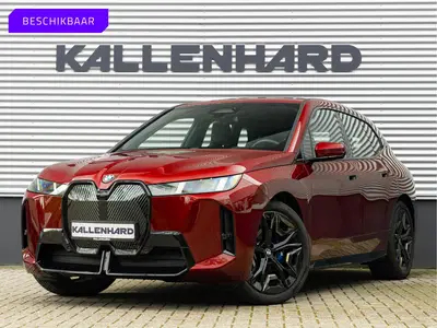 BMW iX xDrive60 112kWh uit 2025