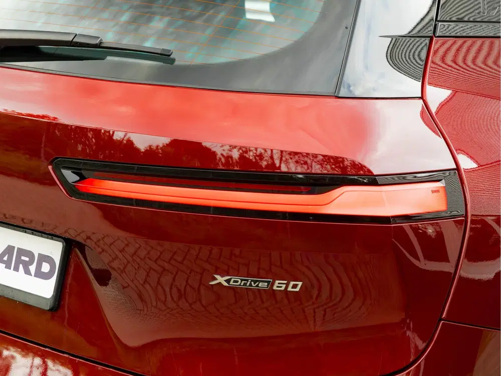 BMW iX xDrive60 112kWh uit 2025, foto 12