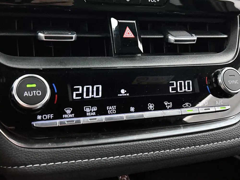 Toyota Corolla Hybrid 140 Dynamic uit 2025, foto 12