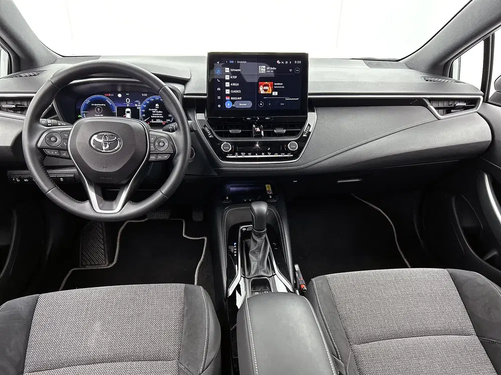 Toyota Corolla Hybrid 140 Dynamic uit 2025, foto 4