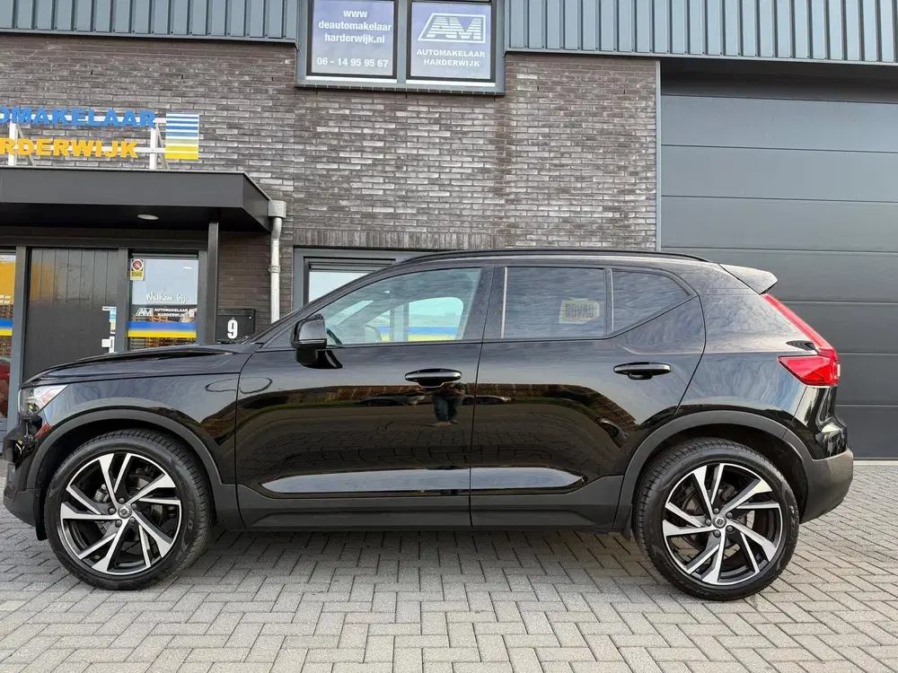 Volvo XC40 1.5 T2 R-Design uit 2021, foto 8