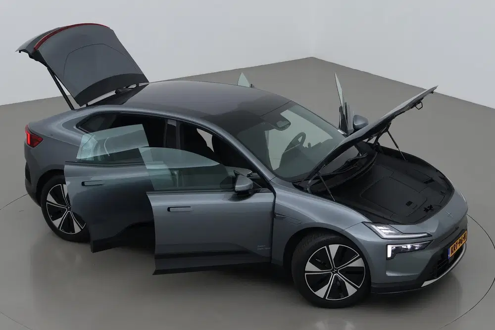 Polestar 4 Long Range Single Motor Plus 100 kWh uit 2025, foto 6