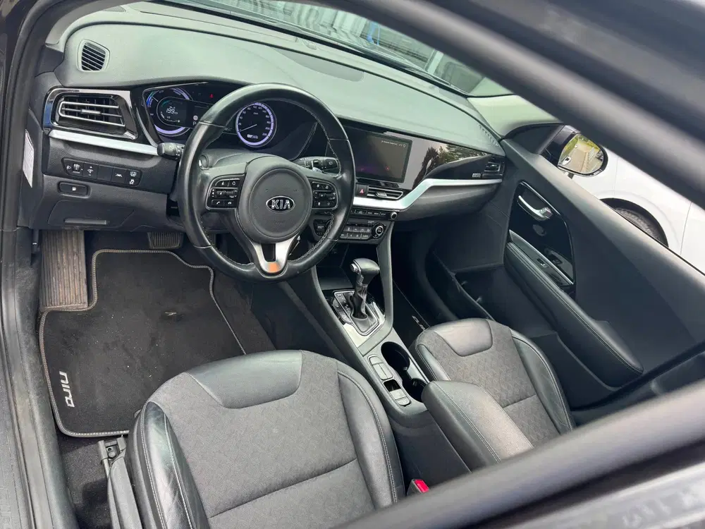 Kia Niro 1.6 GDi Hybrid DynamicLine uit 2019, foto 10