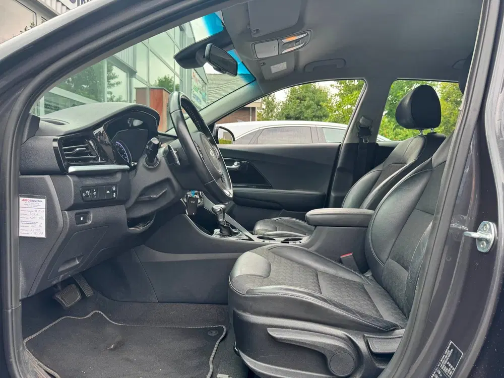 Kia Niro 1.6 GDi Hybrid DynamicLine uit 2019, foto 12