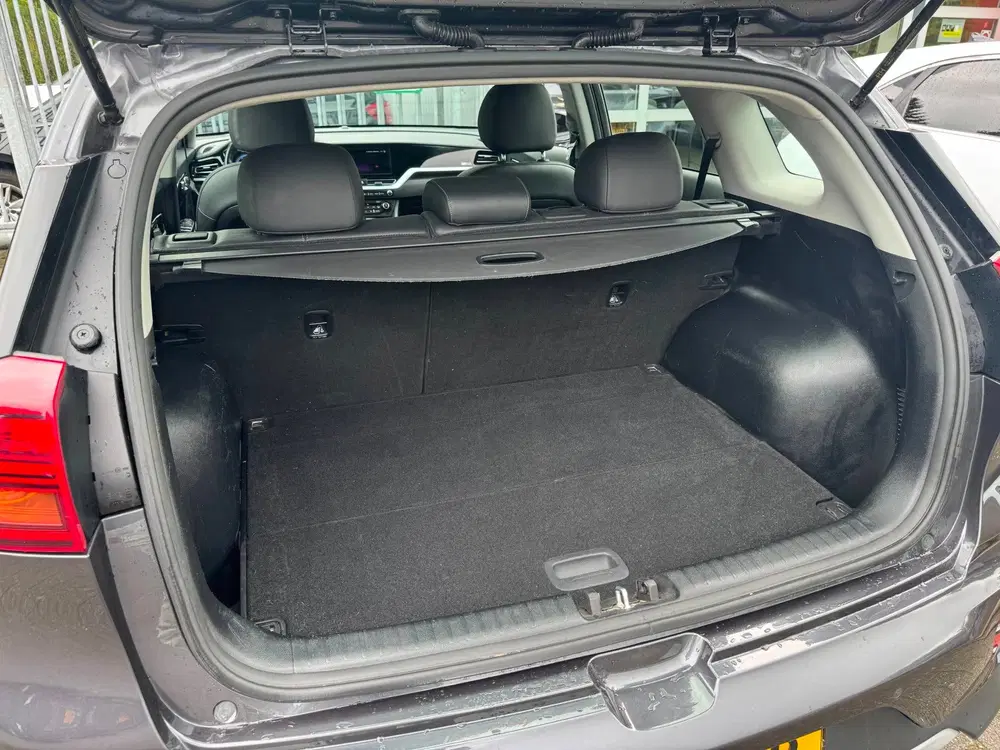 Kia Niro 1.6 GDi Hybrid DynamicLine uit 2019, foto 15