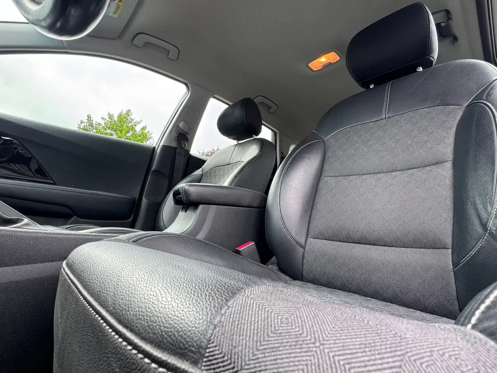 Kia Niro 1.6 GDi Hybrid DynamicLine uit 2019, foto 8
