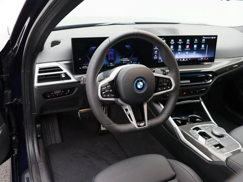 BMW 3-serie Touring 330e M Sportpakket Pro uit 2026, foto 11