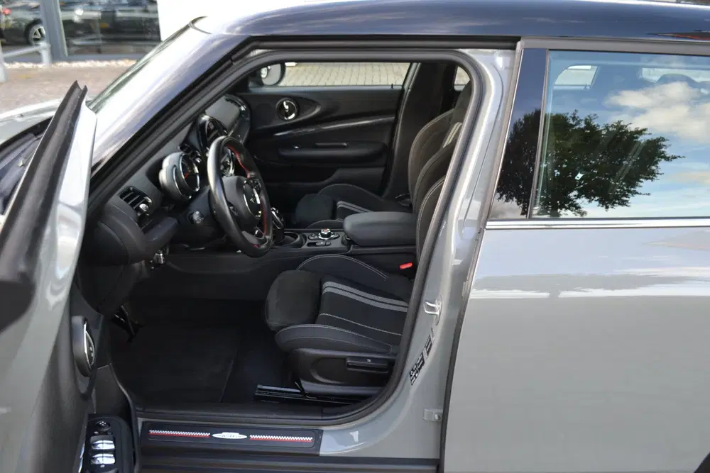 Mini Clubman 2.0 Cooper S ALL4 JOHN COOPER WORKS AUTOMA uit 2019, foto 11