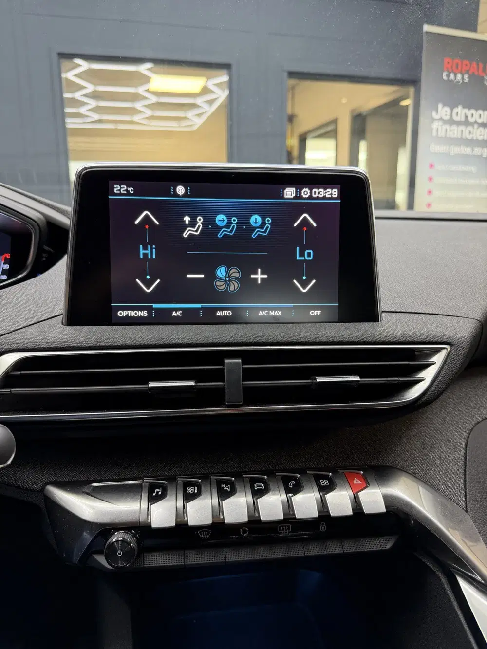 Peugeot 5008 1.2 PureTech Allure 7P Nieuwe distributier uit 2019, foto 14