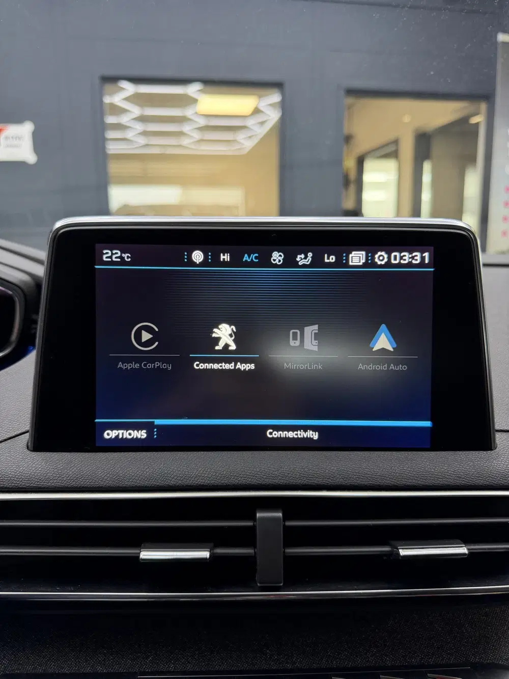 Peugeot 5008 1.2 PureTech Allure 7P Nieuwe distributier uit 2019, foto 15