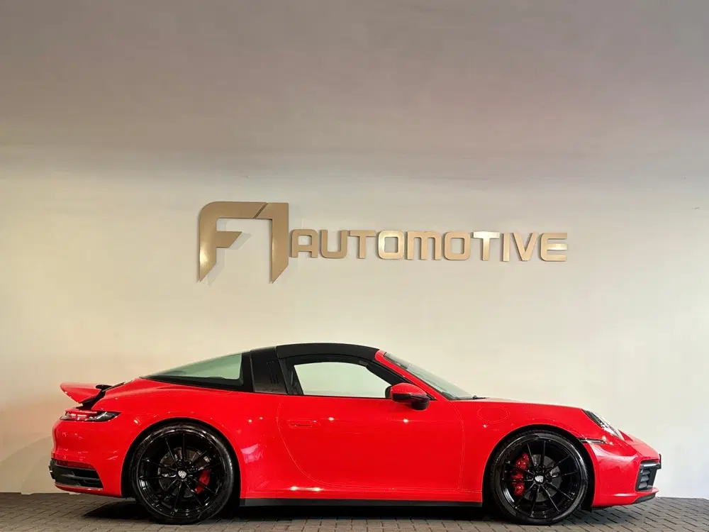 Porsche 911 3.0 4 Targa Cabrio Bose uit 2022, foto 11