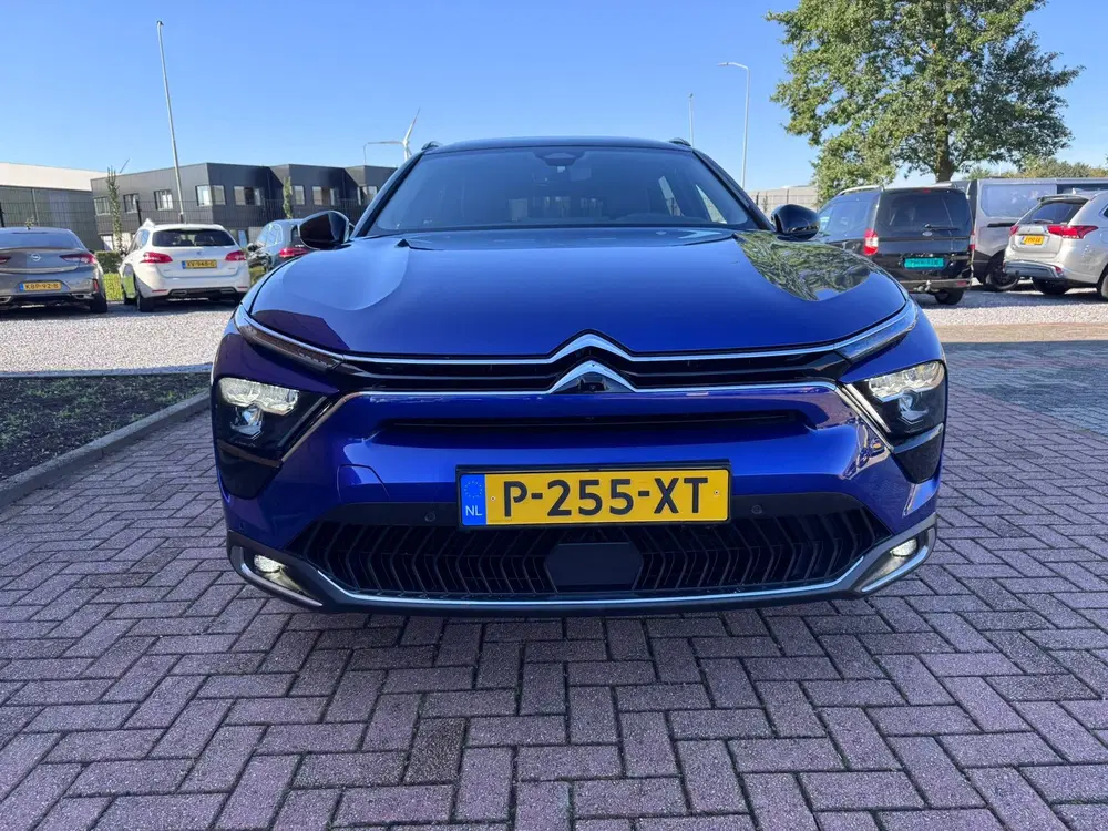 Citroën C5 X Citroen C5 X 1.6 Plug-in Hybrid 225 PK Shi uit 2022, foto 2