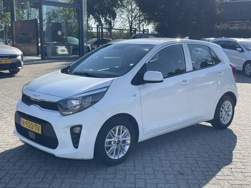 Kia Picanto 1.0 DPi DynamicLine AUTOMAAT uit 2022, foto 2