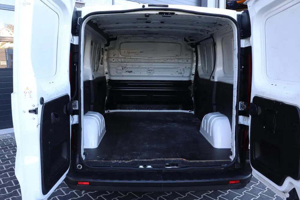 Renault Trafic 2.0 dCi L1H1 l 29.000 KM l AIRCO l C uit 2023, foto 8