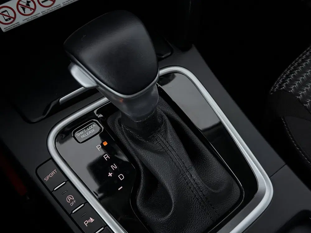 Kia Ceed 1.5 T-GDi DynamicLine uit 2025, foto 13