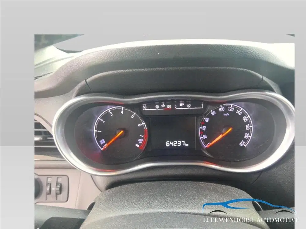 Opel Karl 1.0 ecoFLEX Innovation uit 2019, foto 6