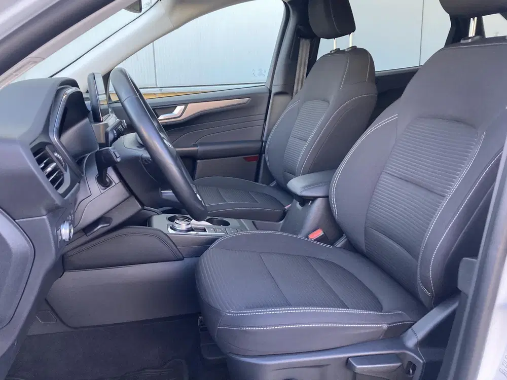Ford Kuga 2.5 PHEV 225 pk Titanium Navigatie-Draadlo uit 2022, foto 12