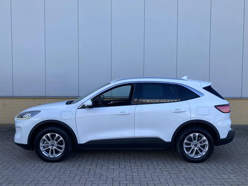 Ford Kuga 2.5 PHEV 225 pk Titanium Navigatie-Draadlo uit 2022, foto 3