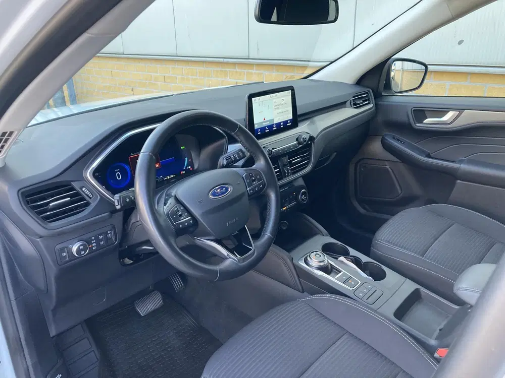 Ford Kuga 2.5 PHEV 225 pk Titanium Navigatie-Draadlo uit 2022, foto 6