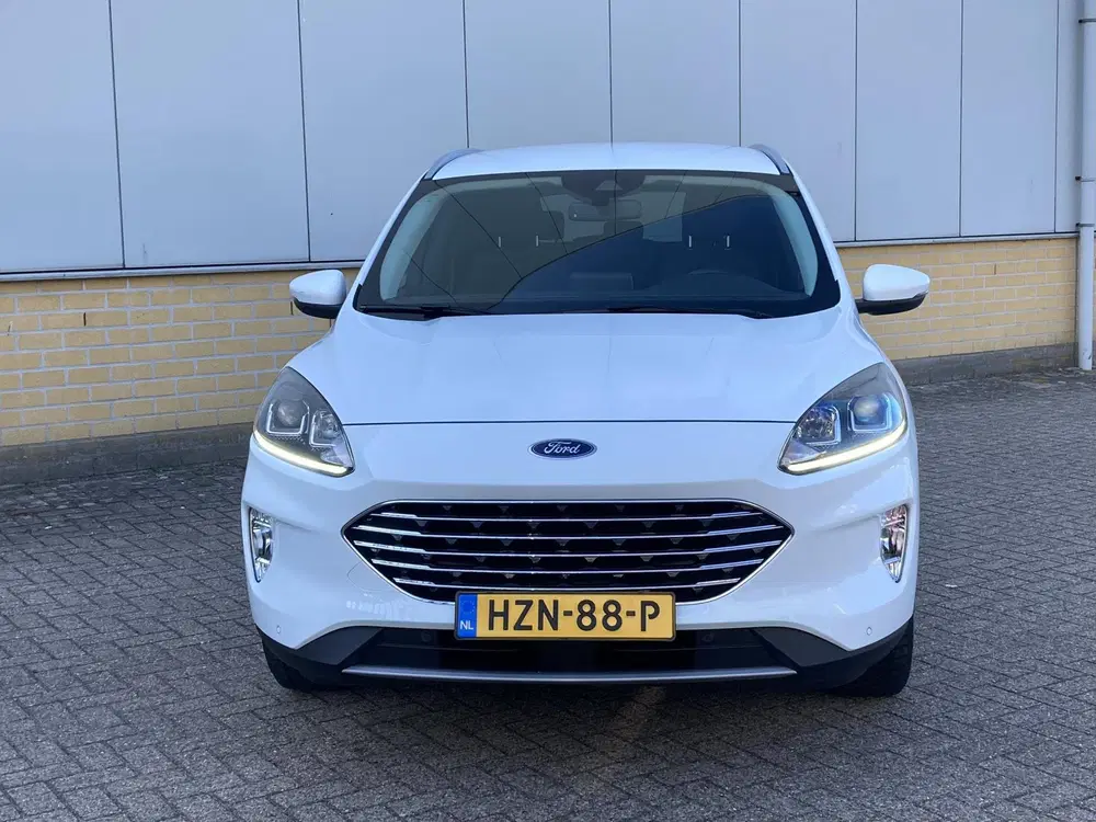 Ford Kuga 2.5 PHEV 225 pk Titanium Navigatie-Draadlo uit 2022, foto 8