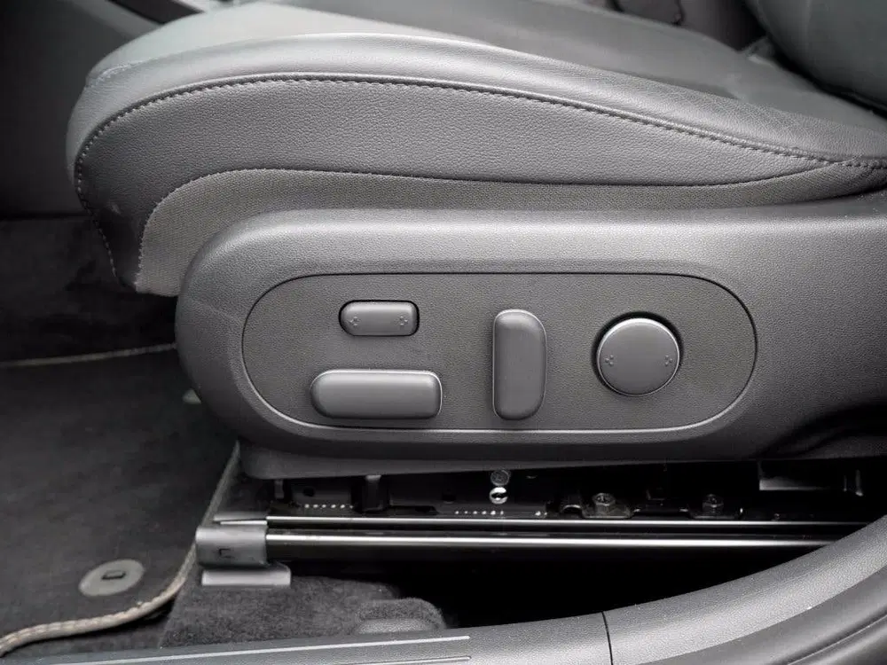 Hyundai KONA 1.6 GDI HEV Premium uit 2025, foto 15