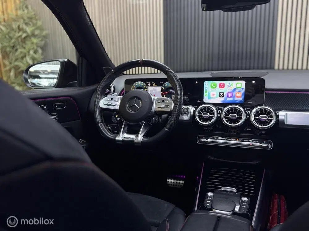 Mercedes-Benz GLB Mercedes GLB AMG 35 4MATIC uit 2020, foto 10
