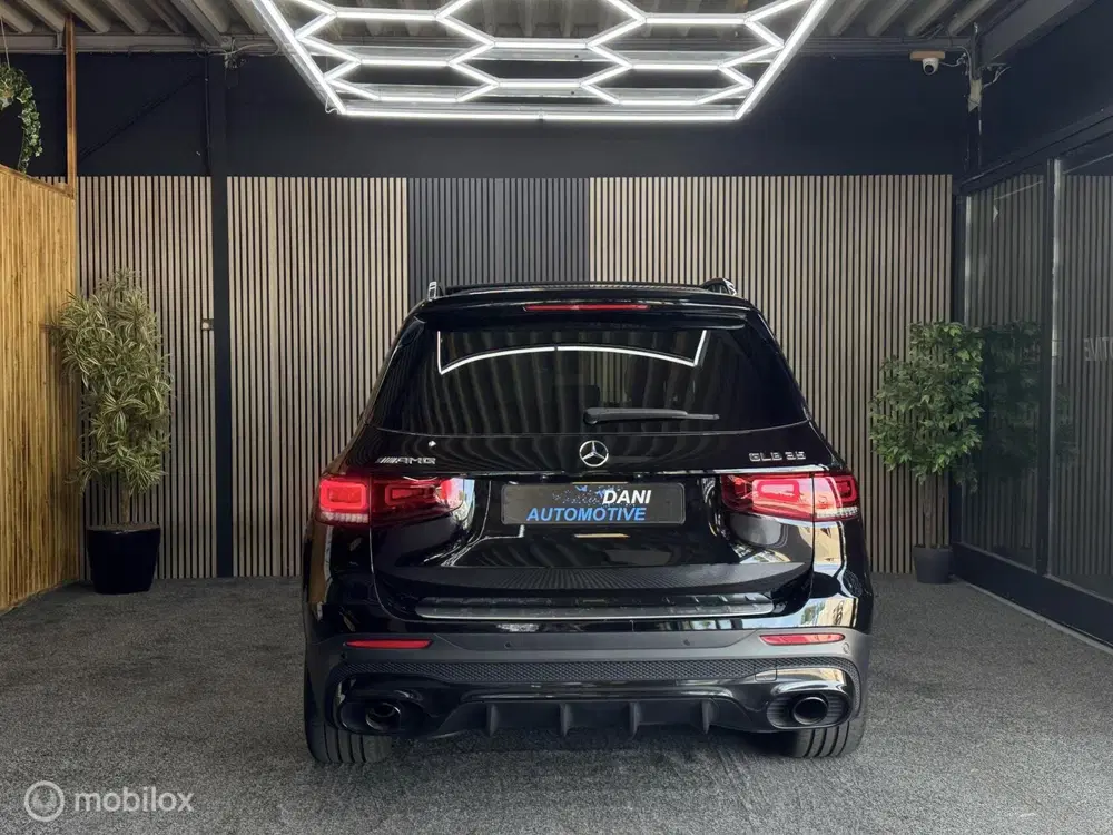 Mercedes-Benz GLB Mercedes GLB AMG 35 4MATIC uit 2020, foto 6