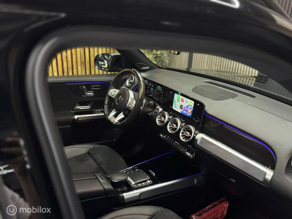 Mercedes-Benz GLB Mercedes GLB AMG 35 4MATIC uit 2020, foto 8