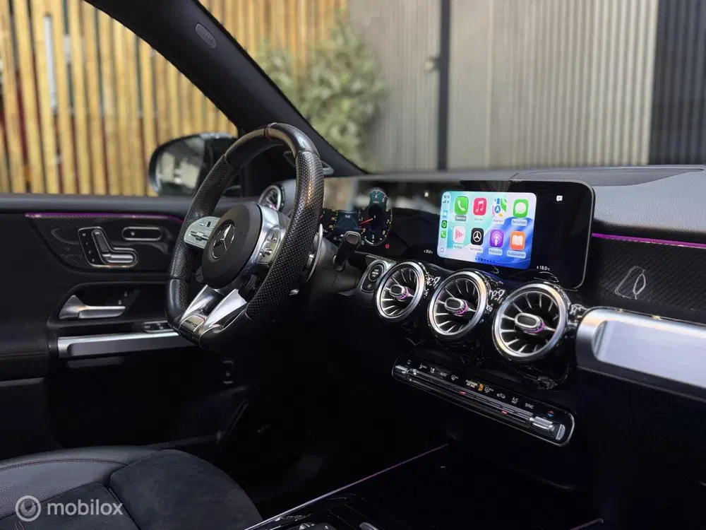 Mercedes-Benz GLB Mercedes GLB AMG 35 4MATIC uit 2020, foto 9