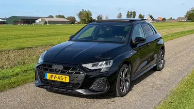 Audi A3 45 TFSI-e plug in hybride S line uit 2025