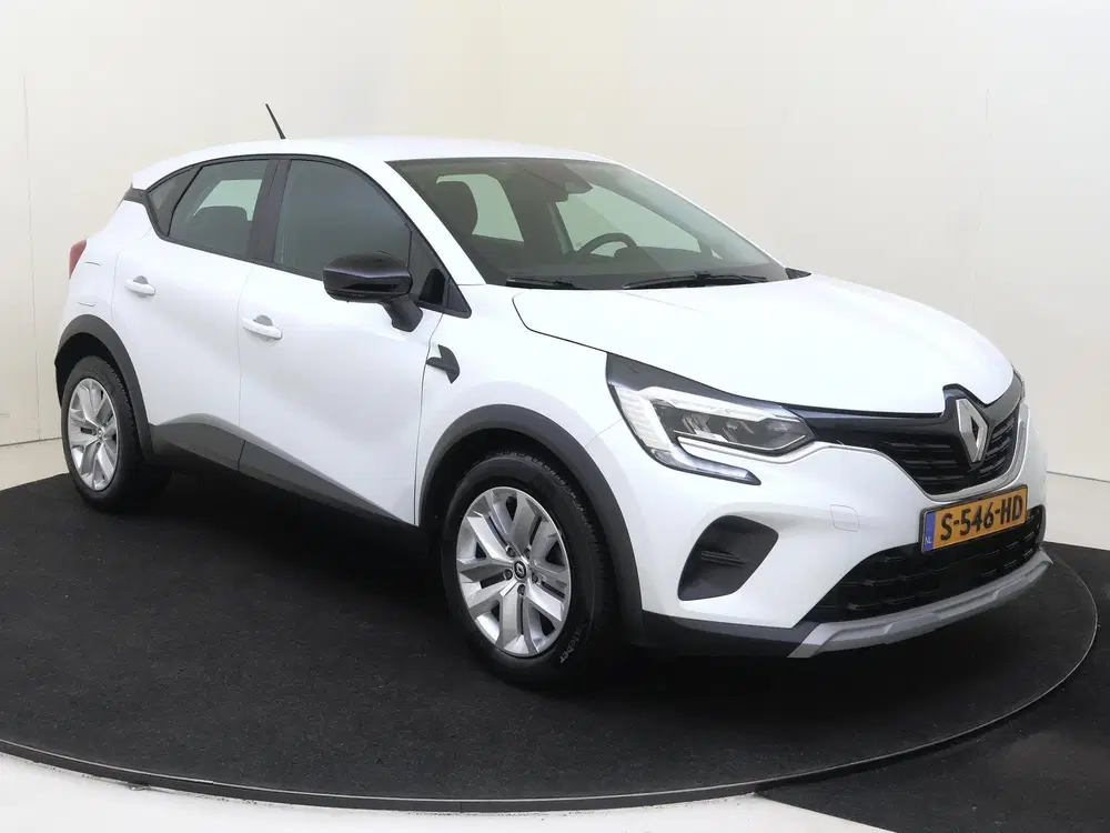 Renault Captur 1.0 TCe 90 Zen uit 2022, foto 2