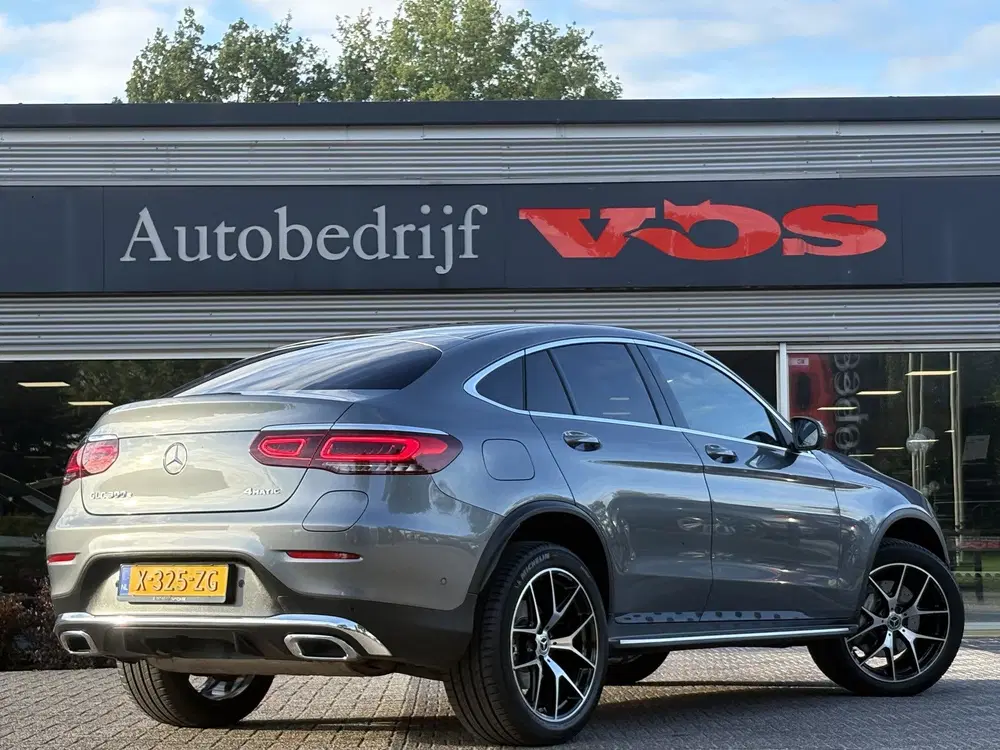 Mercedes-Benz GLC GLC Coupé 300e 4MATIC uit 2022, foto 9
