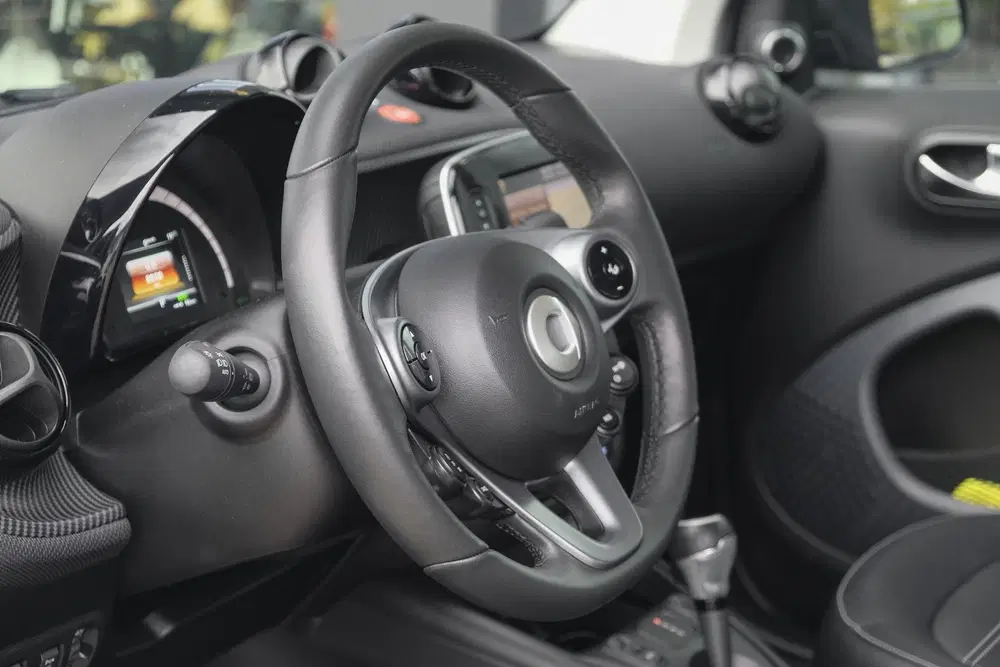 Smart forTwo EQ BRABUS 82pk 18 kWh Edition 1 Panoramada uit 2020, foto 8