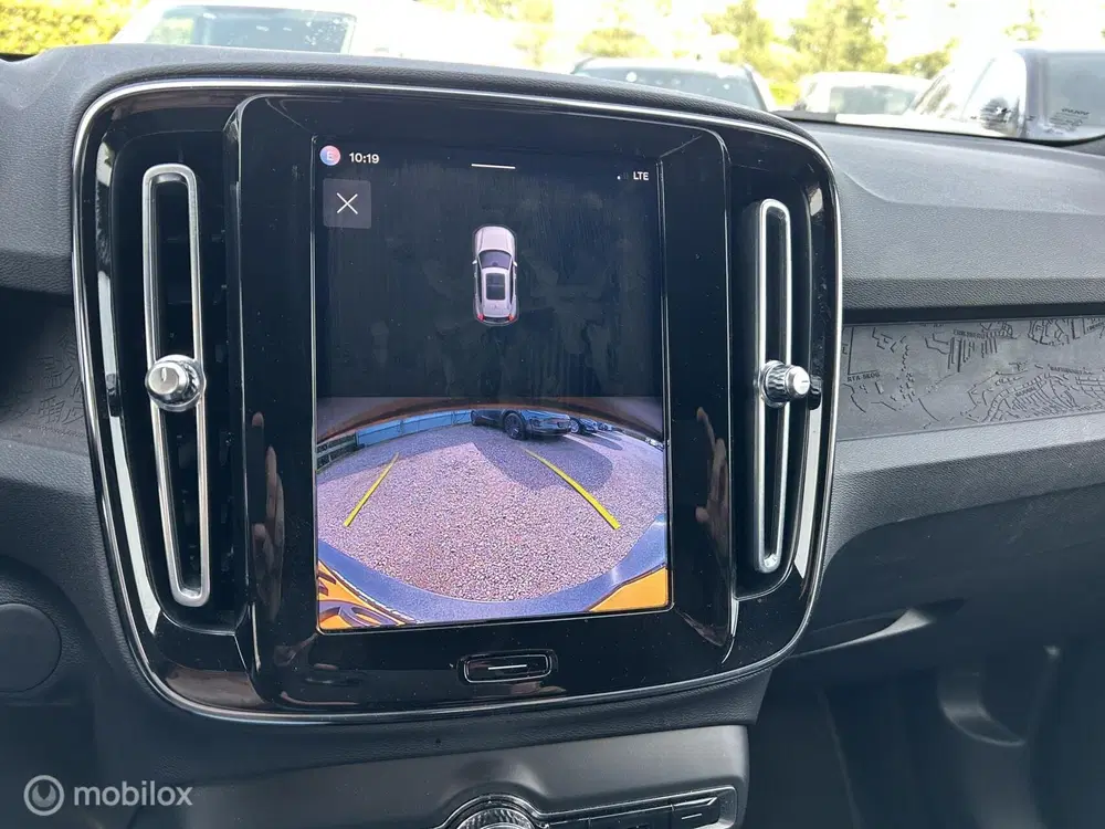 Volvo XC40 Recharge Plus 70 kWh uit 2023, foto 12