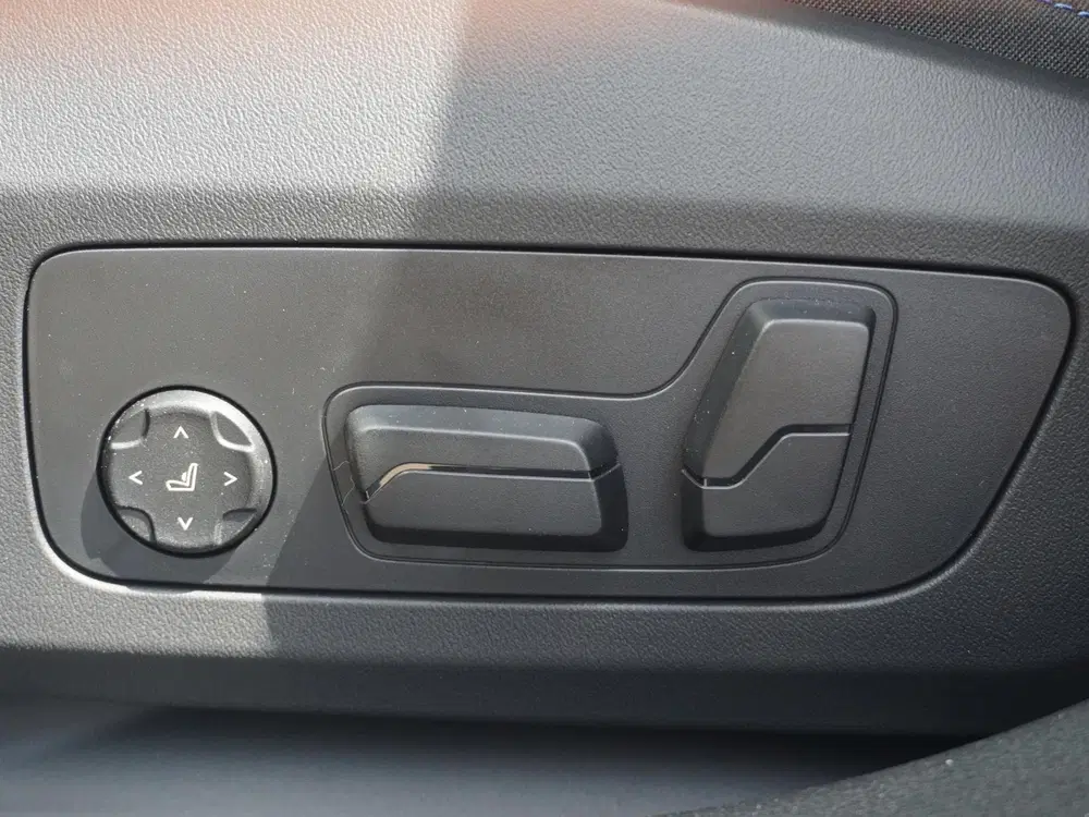 BMW 1-serie 5-deurs 120 uit 2026, foto 13