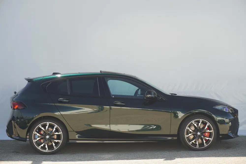 BMW 1-serie 5-deurs 120 uit 2026, foto 6