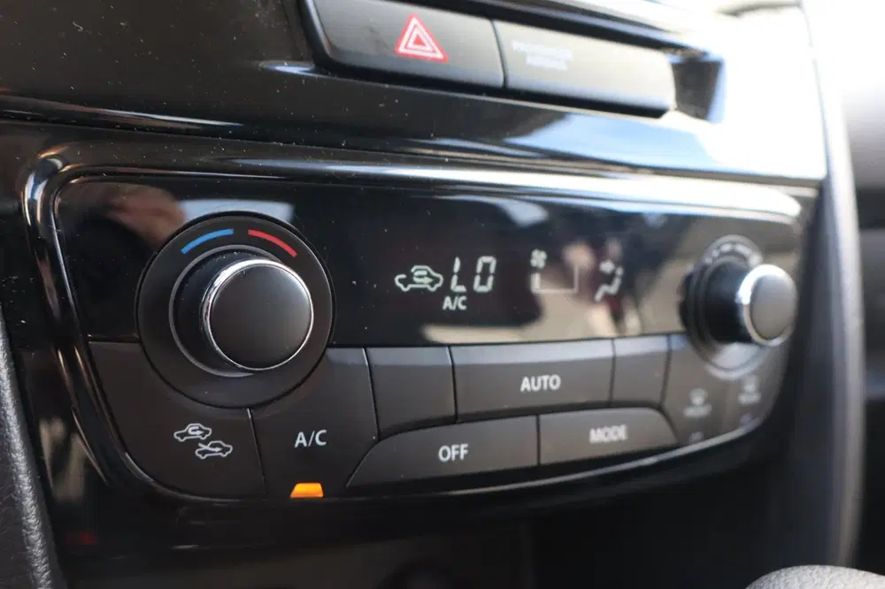 Suzuki Vitara 1.0 Boosterjet Select I Automaat I stoelve uit 2019, foto 14