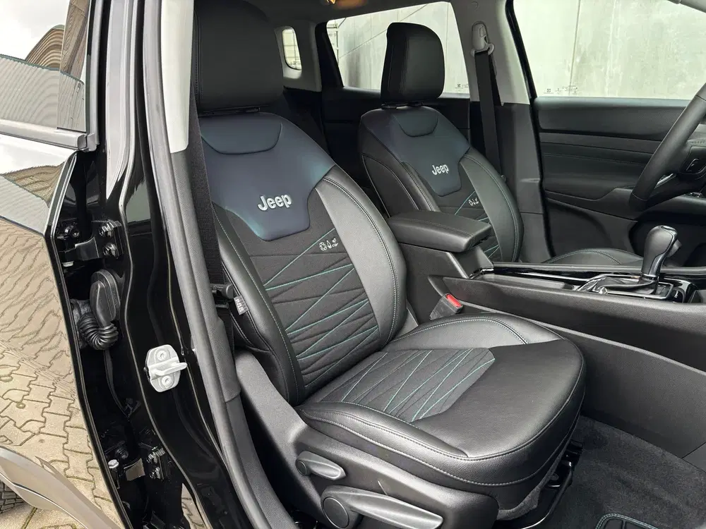 Jeep Compass 4xe 240 Plug-in Hybrid Electric Limited (( uit 2022, foto 7