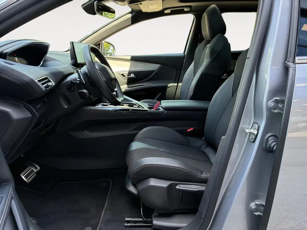 Peugeot 5008 GT 7 PERSOONS uit 2024, foto 5