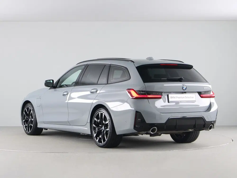 BMW 3-serie 330e Touring M-Sport (bj 2025 uit 2025, foto 11