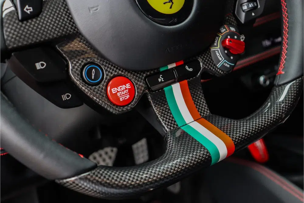 Ferrari F8 Tributo Tributo 3.9 V8 HELE BTW *Pass. Display uit 2021, foto 11