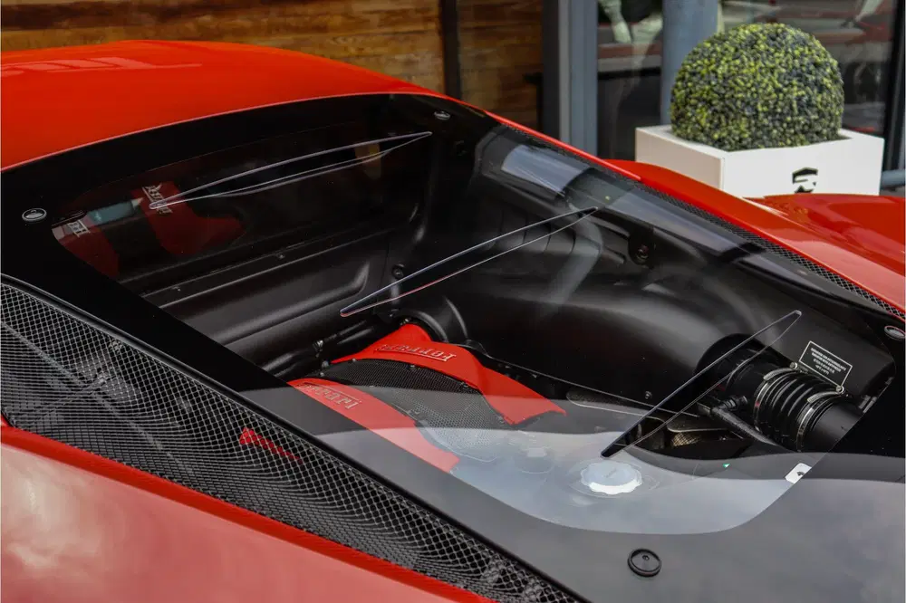 Ferrari F8 Tributo Tributo 3.9 V8 HELE BTW *Pass. Display uit 2021, foto 12
