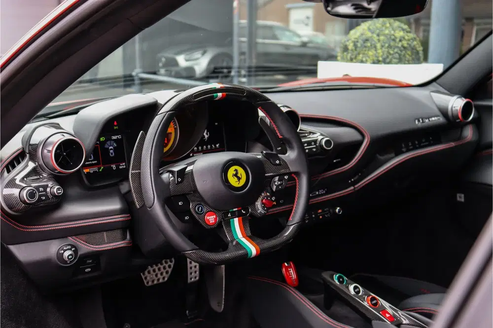 Ferrari F8 Tributo Tributo 3.9 V8 HELE BTW *Pass. Display uit 2021, foto 9