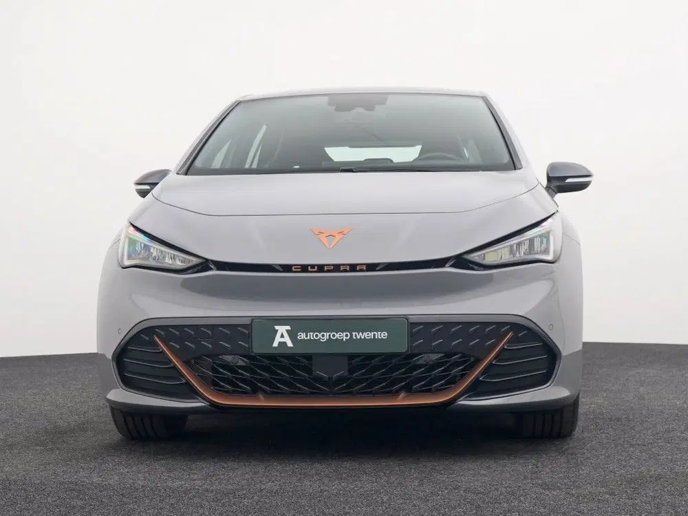 Cupra Born Essential 62 kWh uit 2024, foto 13