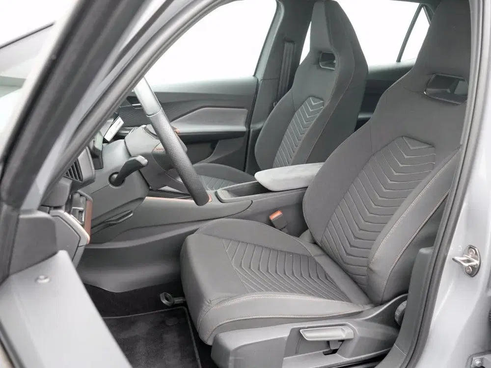 Cupra Born Essential 62 kWh uit 2024, foto 14