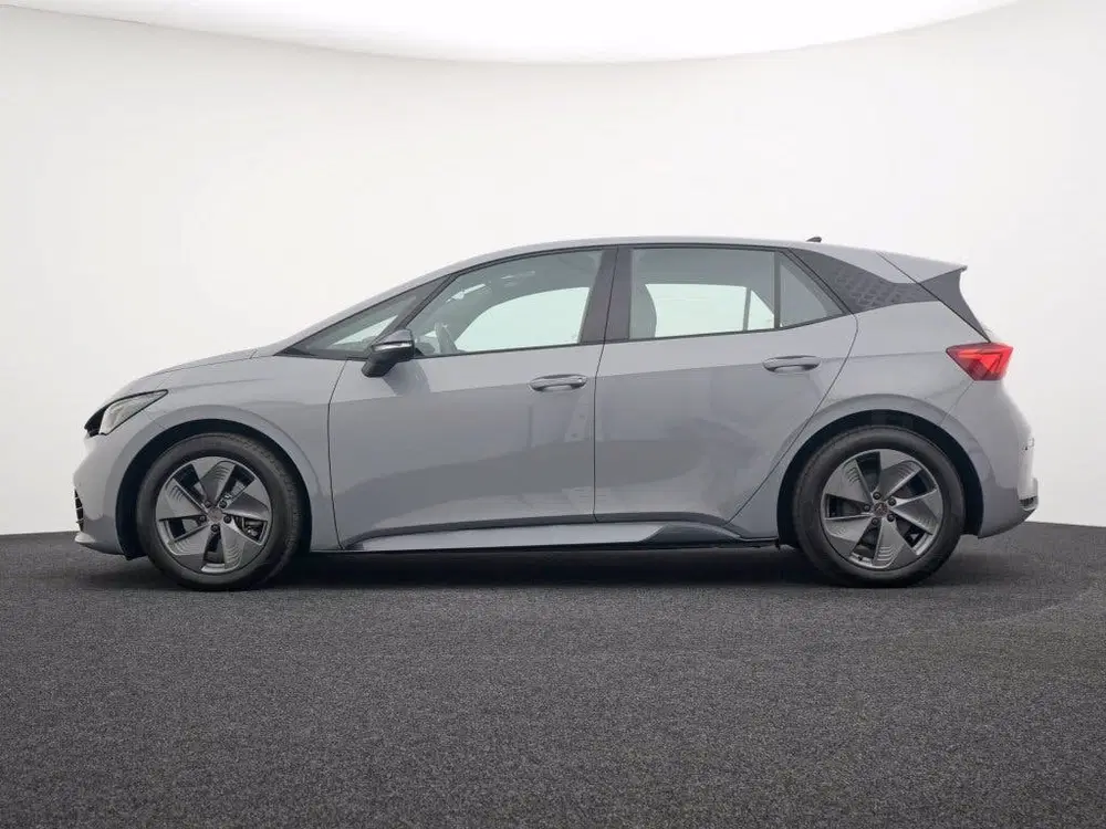 Cupra Born Essential 62 kWh uit 2024, foto 6