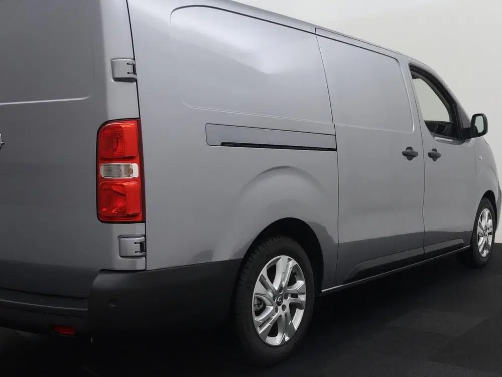 Opel Vivaro L3 75 kWh Automaat Winterpakket uit 2025, foto 2